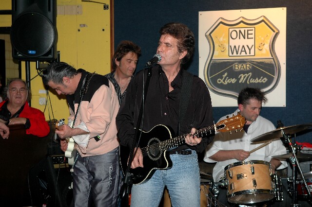 min 2006 11 17 one way 177